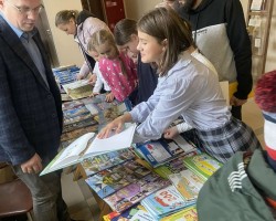 Издательство «Издательство «Адукацыя i выхаванне» посетило частное учреждение образования «Средняя школа «Ихвис» при Свято-Елисаветинском монастыре.